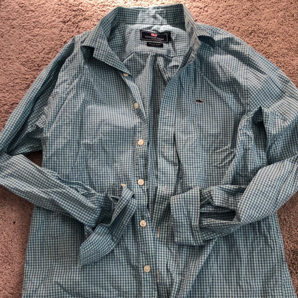 Vineyard Vines button down